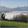 Avril 19 · Mer de nuages sur la Vallée du Béez et de l'Ouzoum - Nay · © stockli